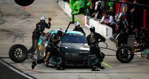 Pit Stop Error Larson's Team Misplaces Wheel, NASCAR Sends Out Suspensions